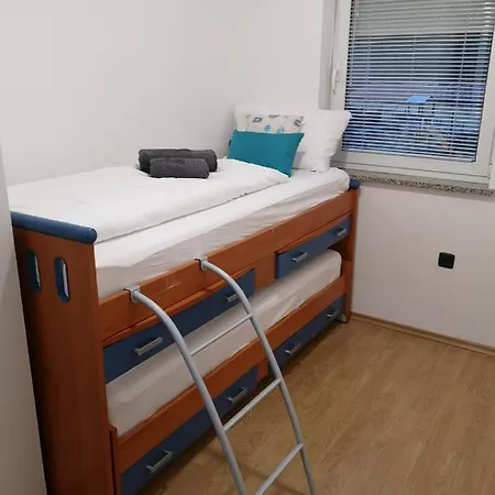 Apartma Apollonio * Črni Kal