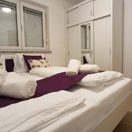 Διαμέρισμα Apartma Apollonio