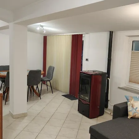 Apartma Apollonio *