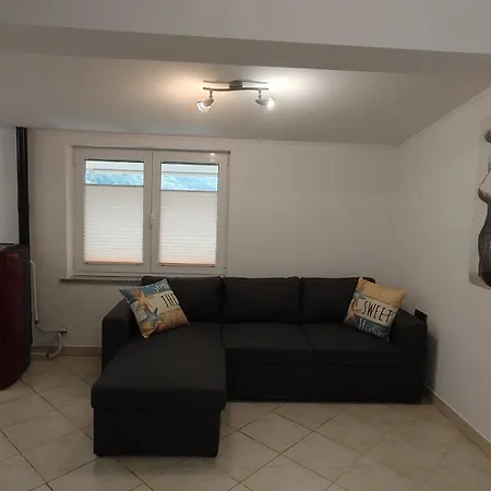 Apartma Apollonio Črni Kal