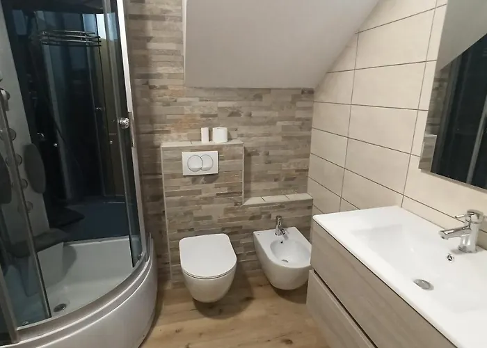 شقة Apartma Apollonio *