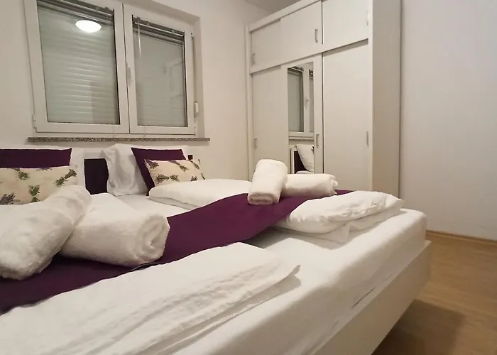 דירה Apartma Apollonio