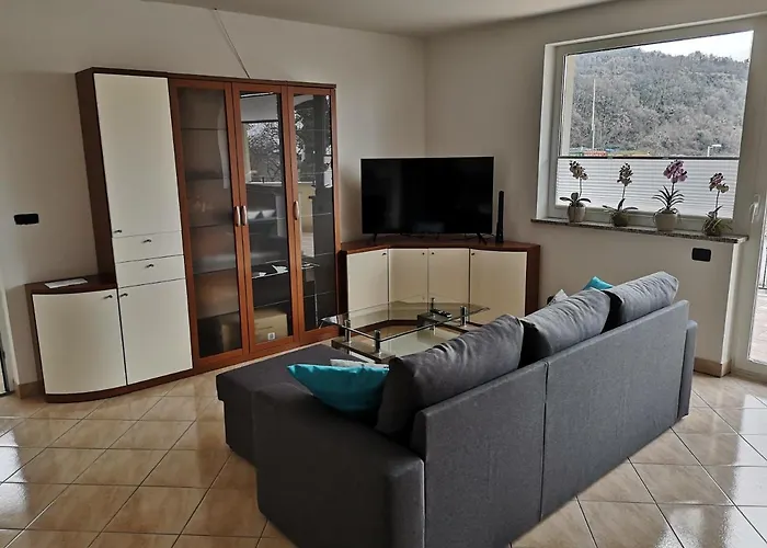 아파트 Apartma Apollonio